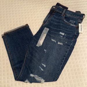 NWT Mid-rise Boyfriend Jeans